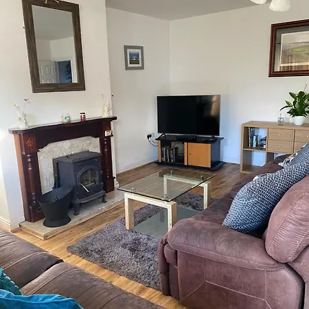 Centrally Located 3 Bedroom Holiday home *