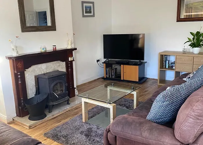 Centrally Located 3 Bedroom Holiday home *