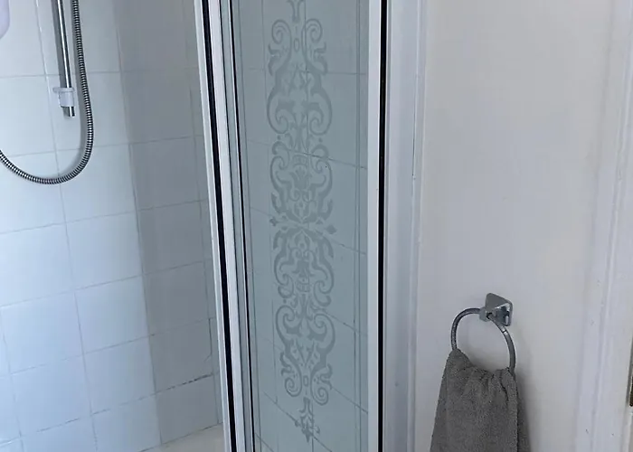 Centrally Located 3 Bedroom Holiday home *